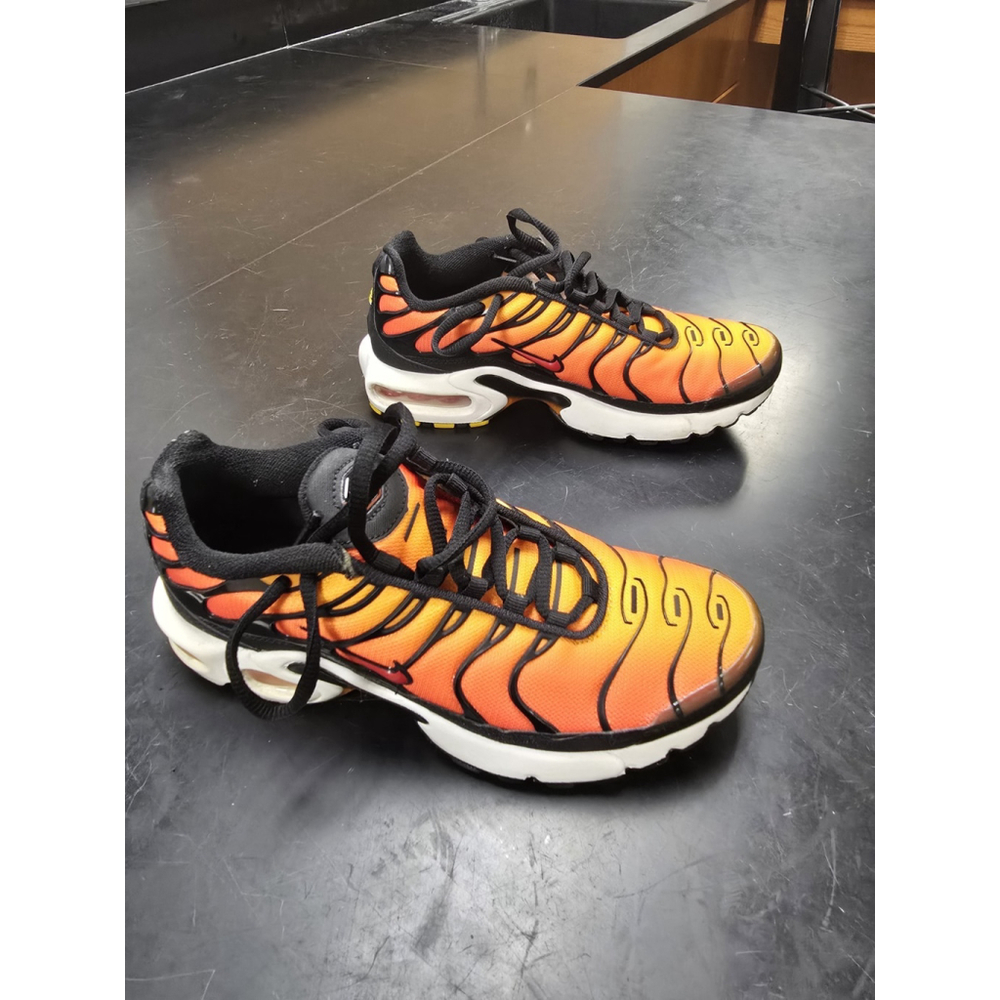 Nike Air Max Plus Sunset GS Boys Running Shoes BV7426-001 Kids Size 5 Y